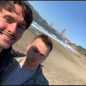 Meet your Posher, Cameron